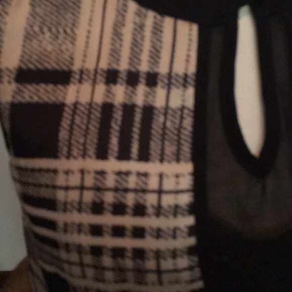 Women’s Bobeau Top - Picture 6 of 6